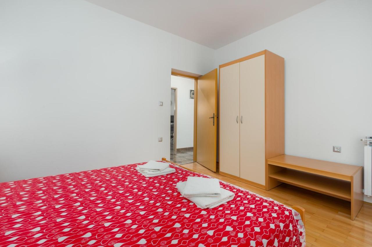 Apartments Maria Poreč Exterior foto
